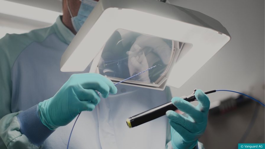 Pictures Vanguard AG 4 licht vergroot lr